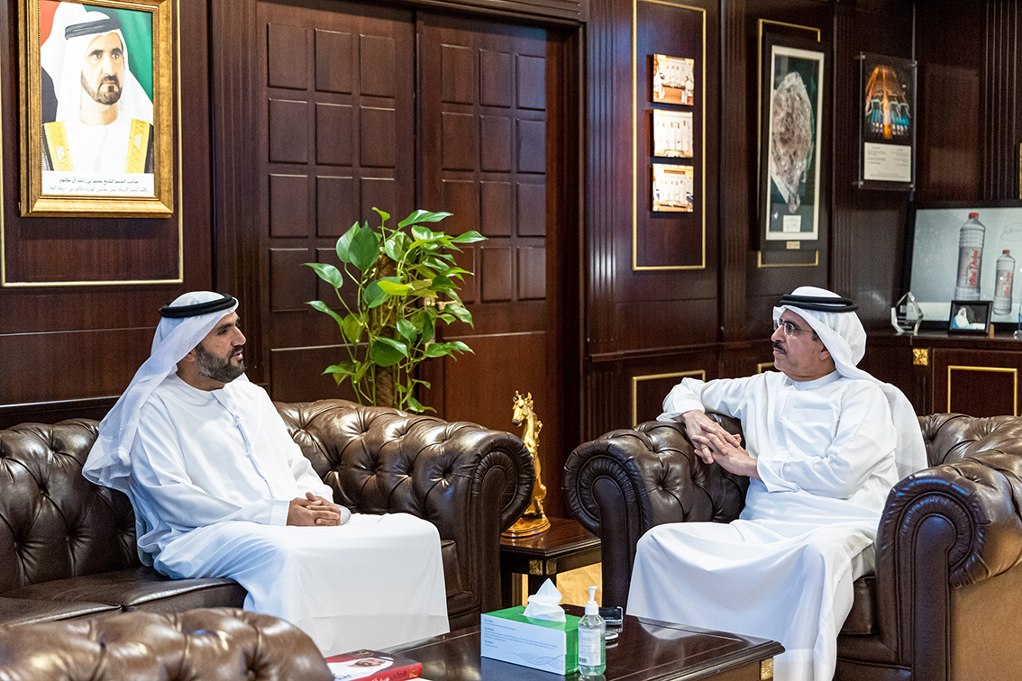 Al Tayer receives CEO of Etihad Water and Electricity