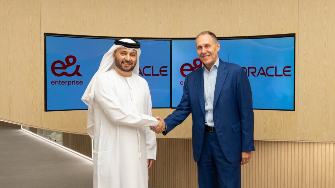 e& enterprise plans to launch OneCloud, powered by Oracle Alloy, enabling secure UAE-sovereign cloud services for regulated sectors