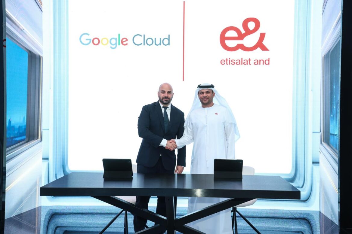 e& accelerates digital transformation with Google Apigee Hybrid Adoption